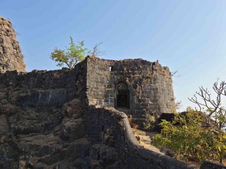 Mazagon Fort, Dockyard, India